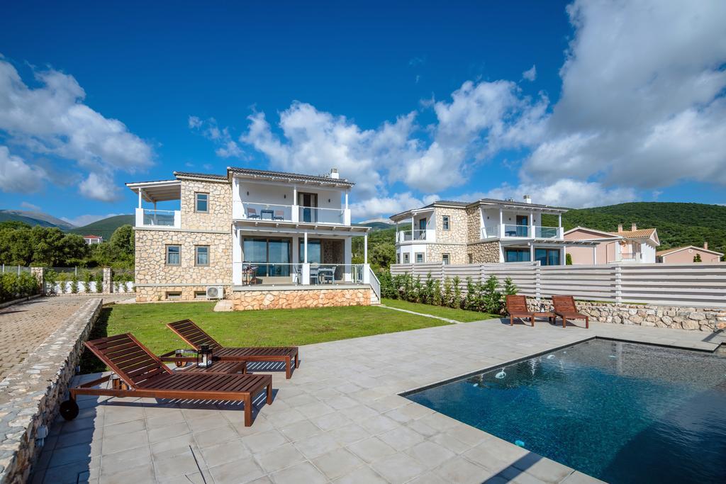 White Villas Karavomylos Exterior foto