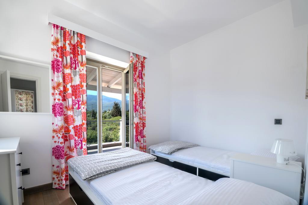 White Villas Karavomylos Exterior foto